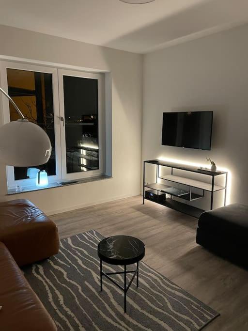 Dock 07 - Modernes 4 Sterne-Ferienapartment Direkt Am Hafen Висмар Экстерьер фото